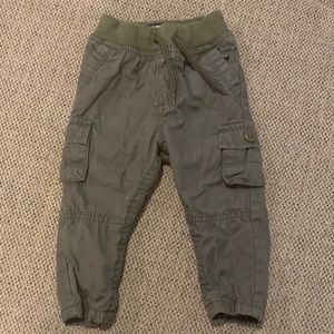 COPY - Oshkosh pants, 6 months